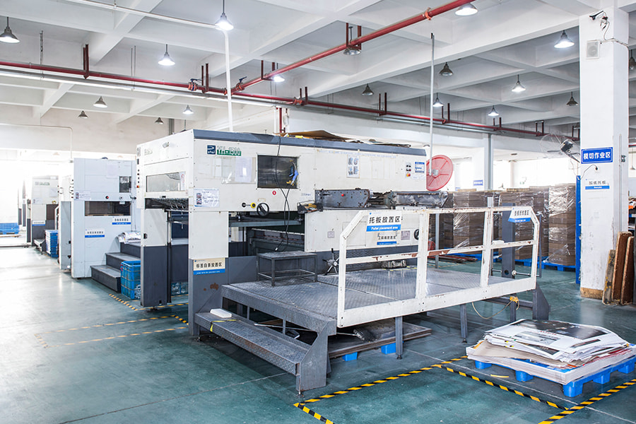 Automatic Die-Cutting Machine (Corrugated Colour Box)